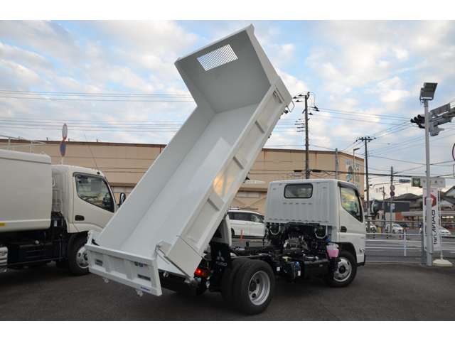 Mitsubishi Fuso Canter 5