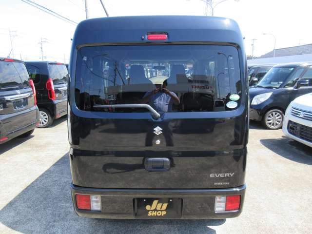Suzuki Every 6