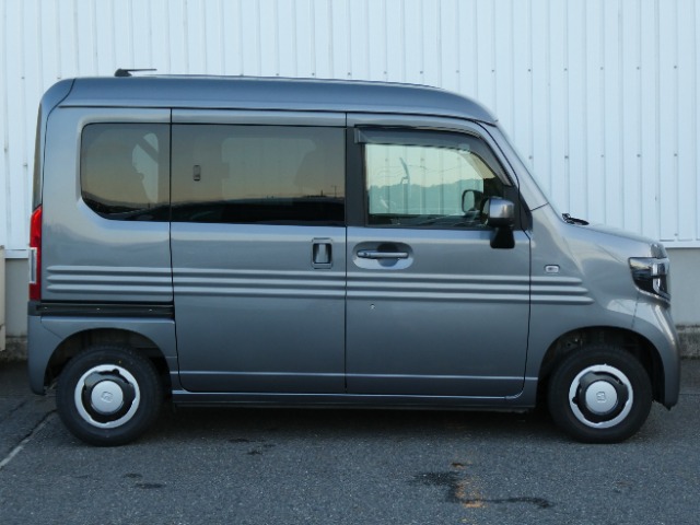 Honda N-VAN 4