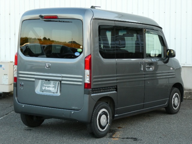 Honda N-VAN 8
