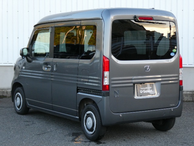 Honda N-VAN 9