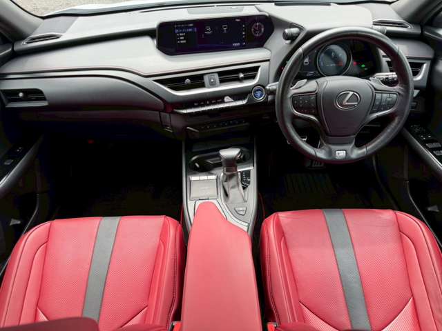 Lexus UX 2
