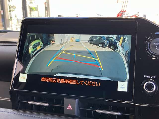 Toyota Voxy 12