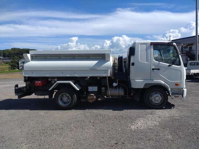 Mitsubishi Fuso Fighter 7