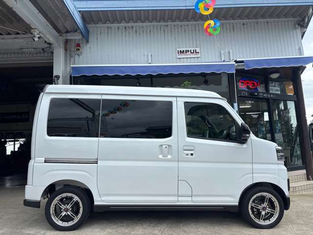 Daihatsu Atrai 10