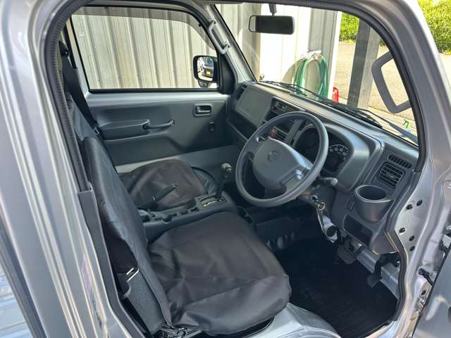 Nissan Clipper Truck 7