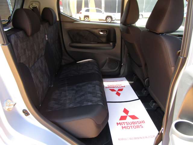 Mitsubishi eK X EV 12