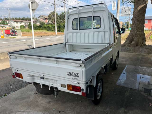 Daihatsu Hijet Truck 4