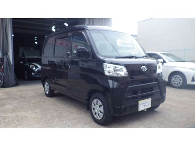 Daihatsu Hijet Cargo 2