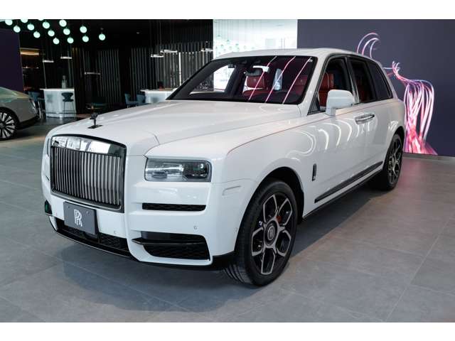 Rolls-Royce ブラックバッジカリナン 5