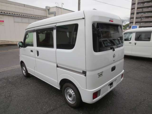 Nissan NV100 Clipper 10