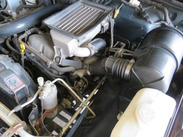 Suzuki Jimny 6