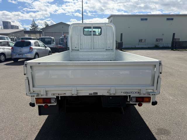 Toyota Toyoace 7