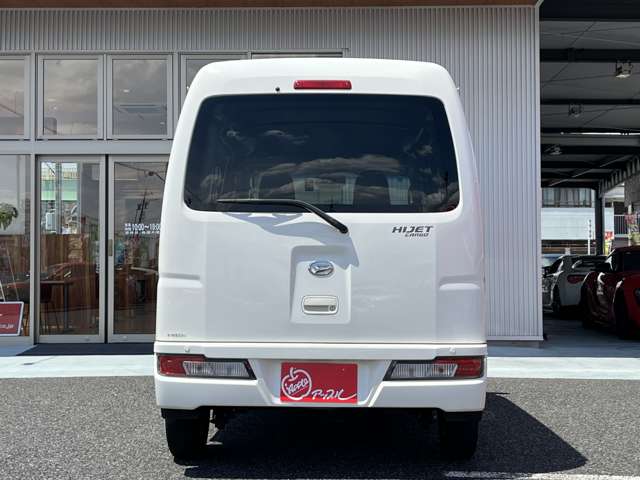 Daihatsu Hijet Cargo 11