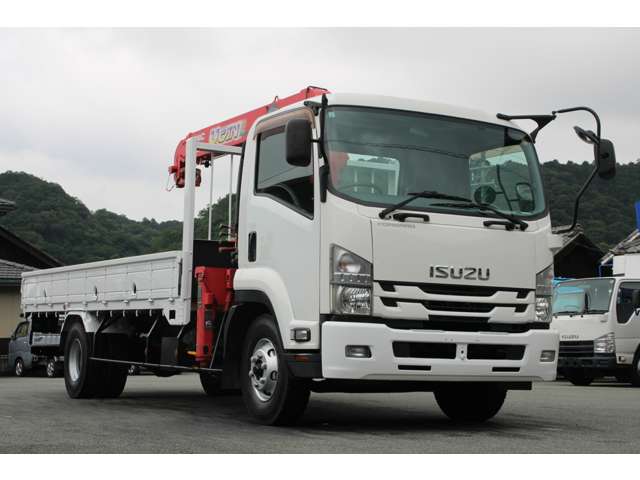 Isuzu Forward 12