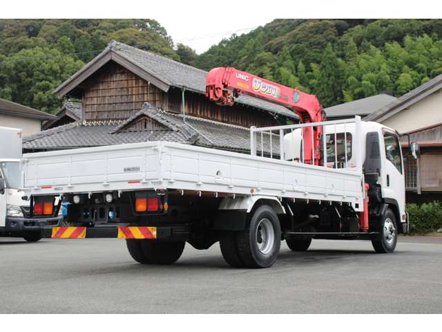 Isuzu Forward 9
