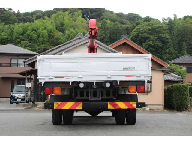 Isuzu Forward 10