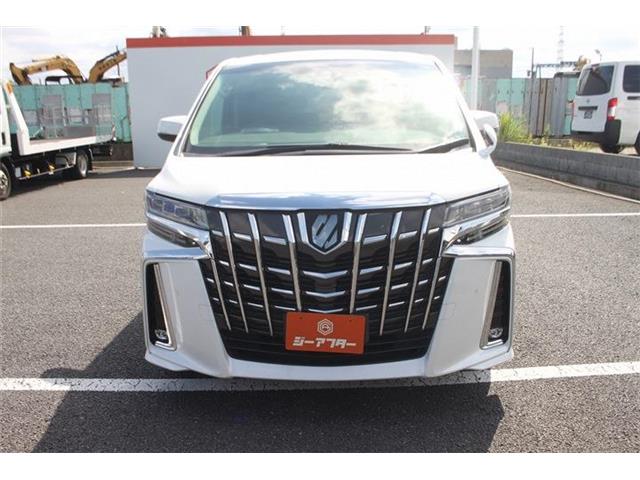Toyota Alphard 9