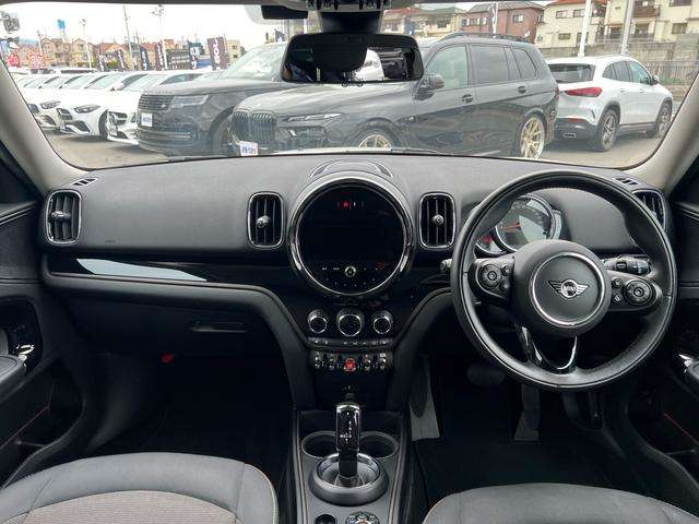 MINI Crossover 2