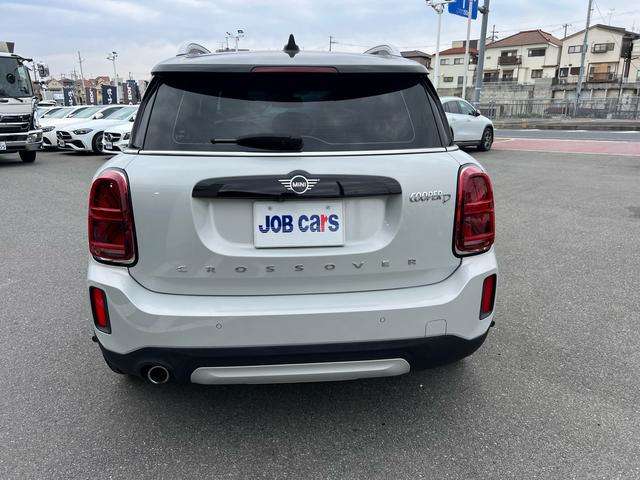 MINI Crossover 10