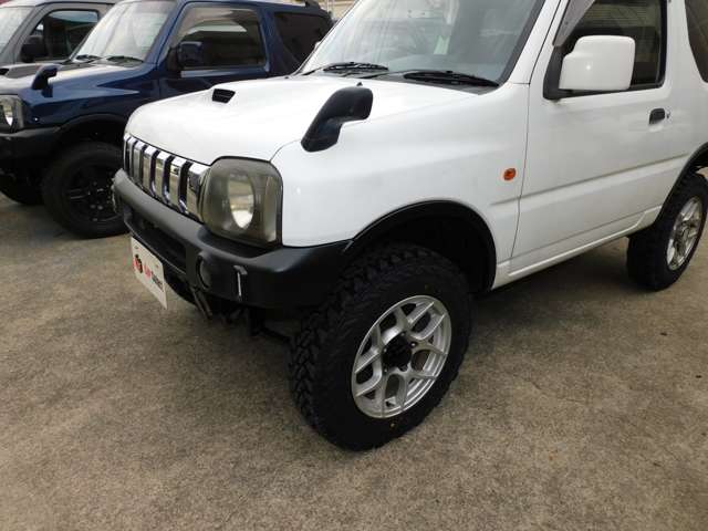 Suzuki Jimny 4