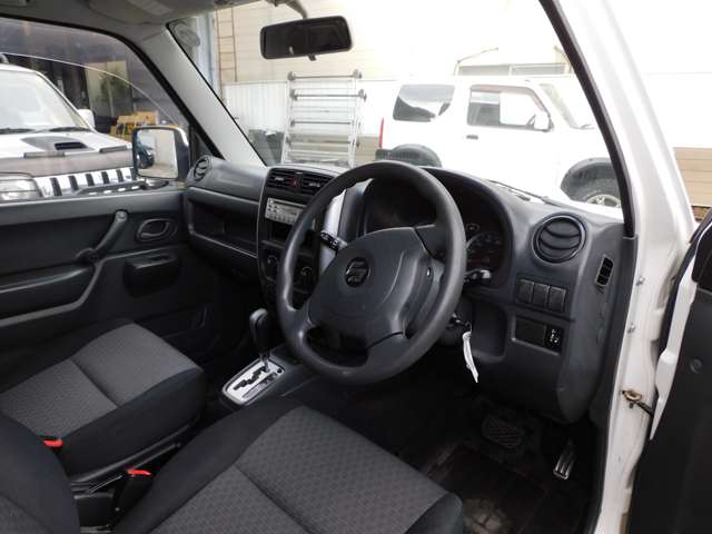 Suzuki Jimny 10