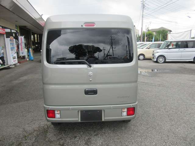 Suzuki Every 7