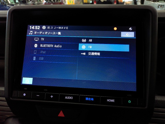 Honda N-VAN 8