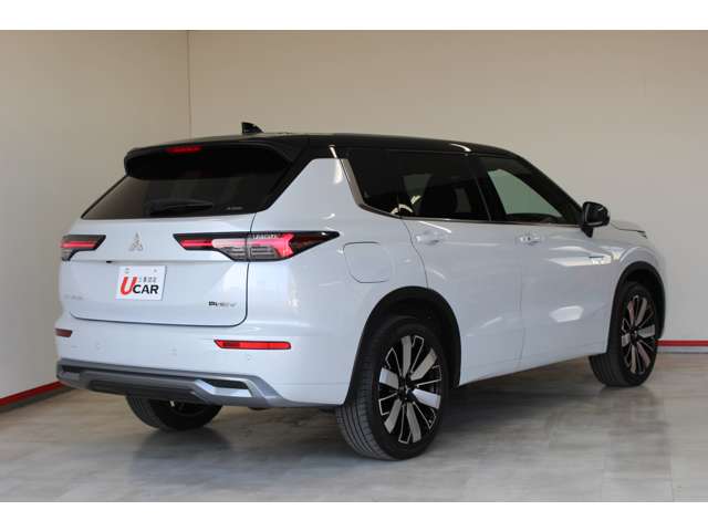 Mitsubishi Outlander 7