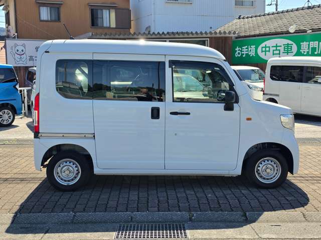 Honda N-VAN 8