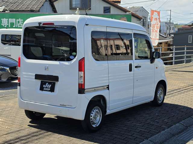 Honda N-VAN 9