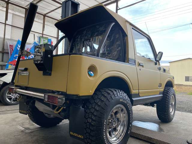 Suzuki Jimny 4