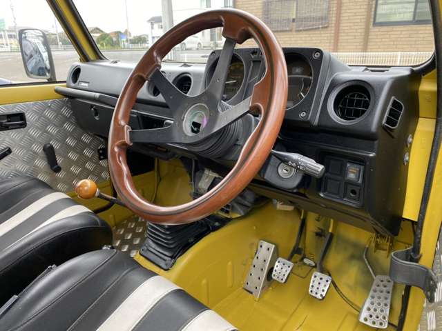 Suzuki Jimny 9