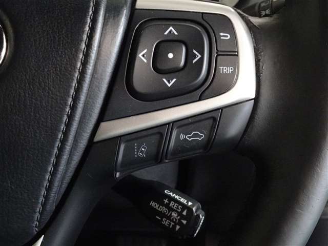 Toyota Harrier 12