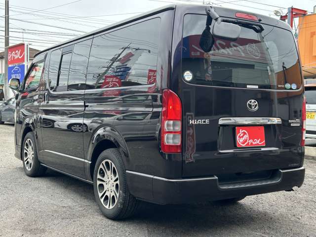 Toyota Regius Ace 5