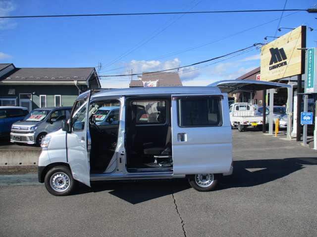 Daihatsu Hijet Cargo 10