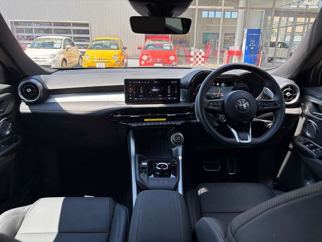 Alfa Romeo トナーレ 3