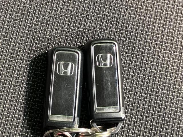 Honda N-VAN 8