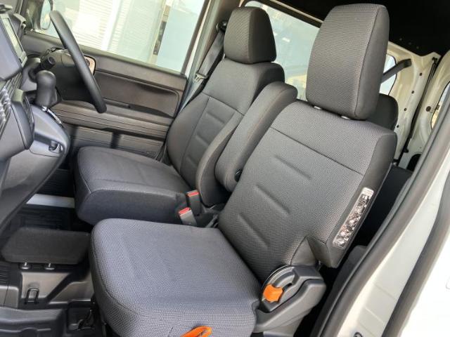 Honda N-VAN 8