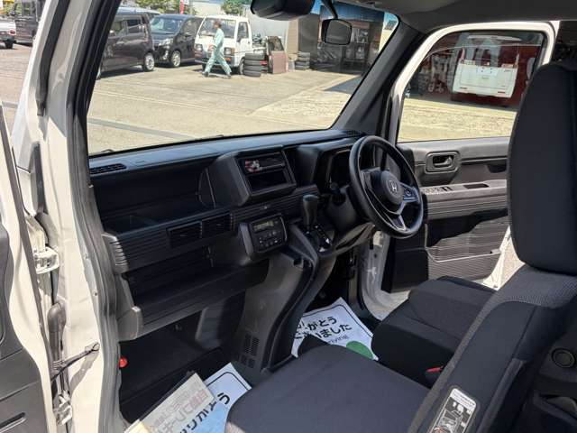 Honda N-VAN 9