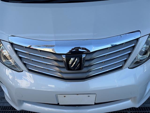 Toyota Alphard 5