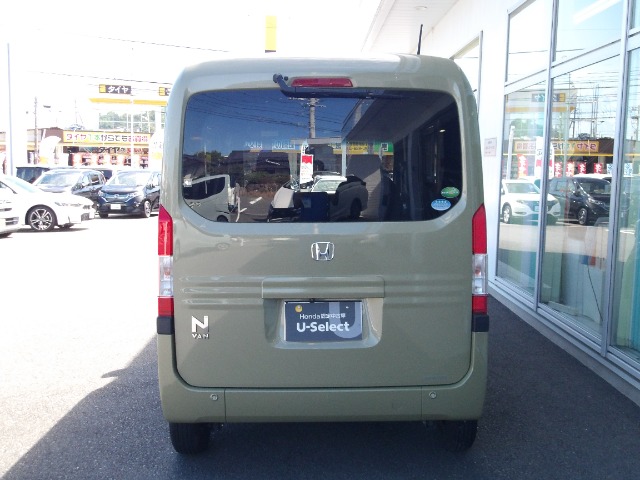 Honda N-VAN 9