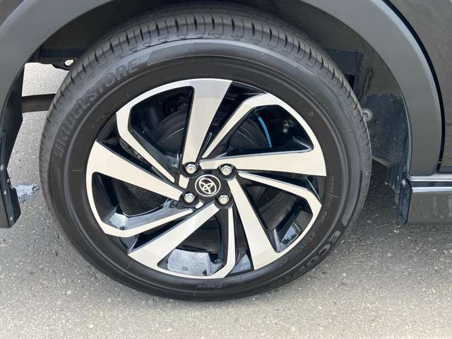 Toyota Raize 9