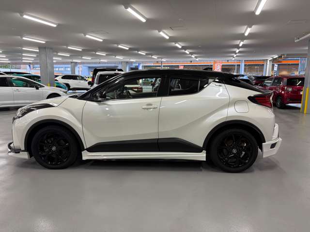 Toyota C-HR 9