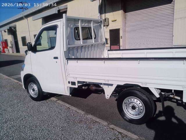 Toyota Town Ace Truck 6