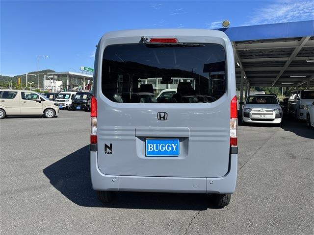 Honda N-VAN 8