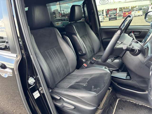 Toyota Esquire 8