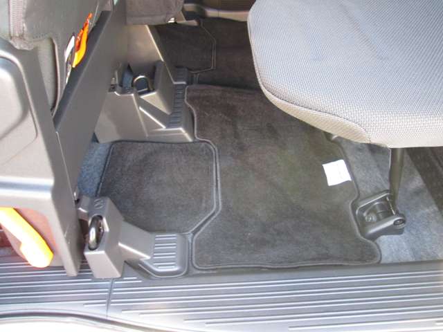 Honda N-VAN 11