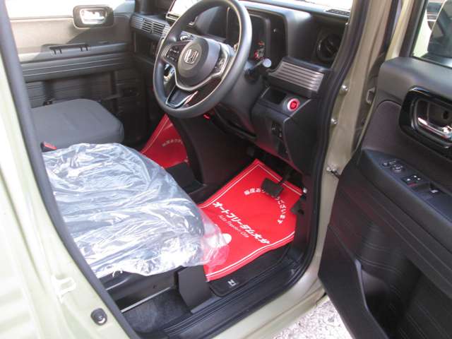 Honda N-VAN 12