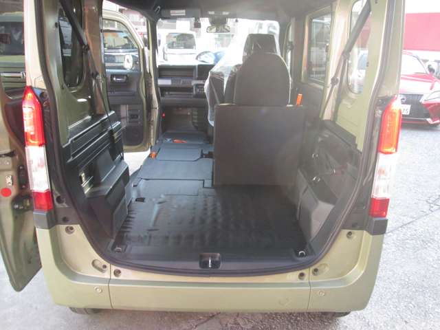 Honda N-VAN 10